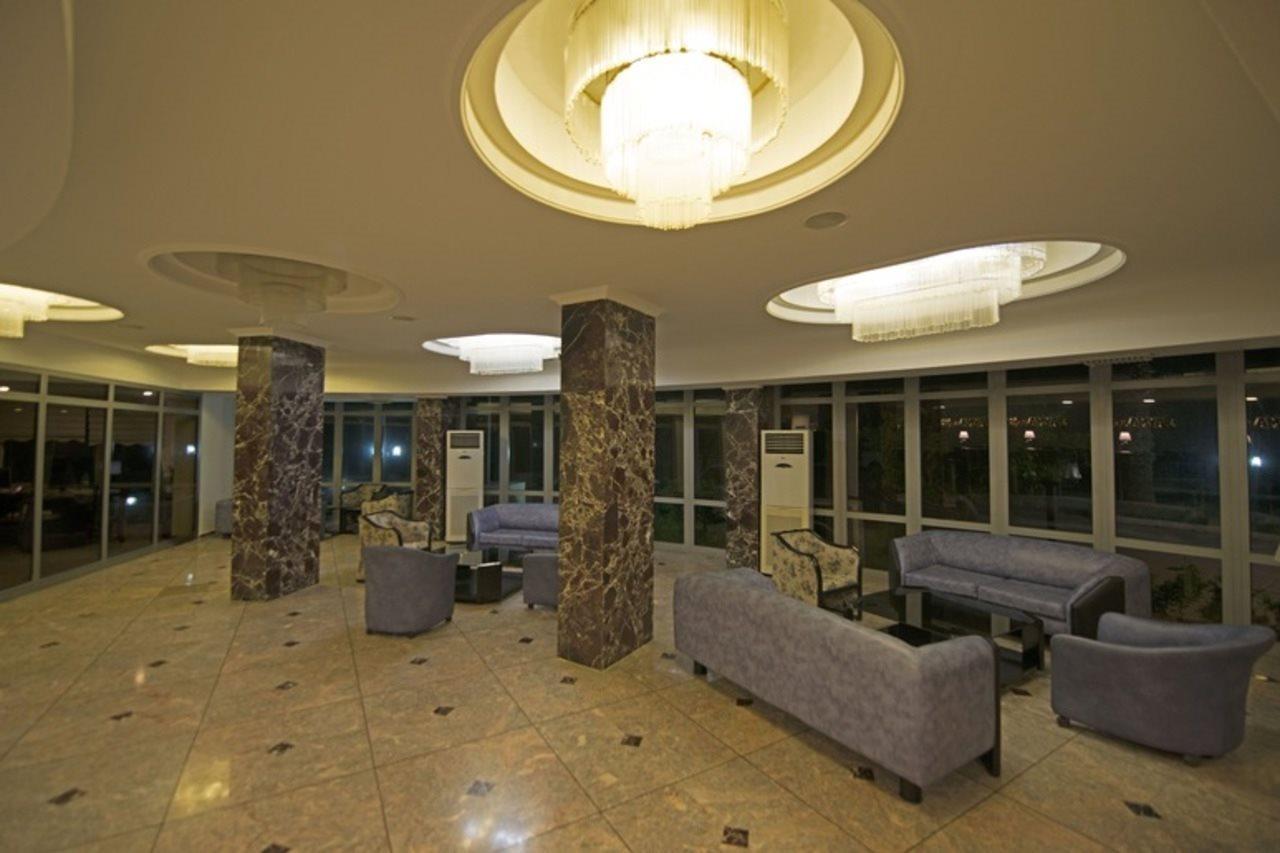 Hotel Ada Newday